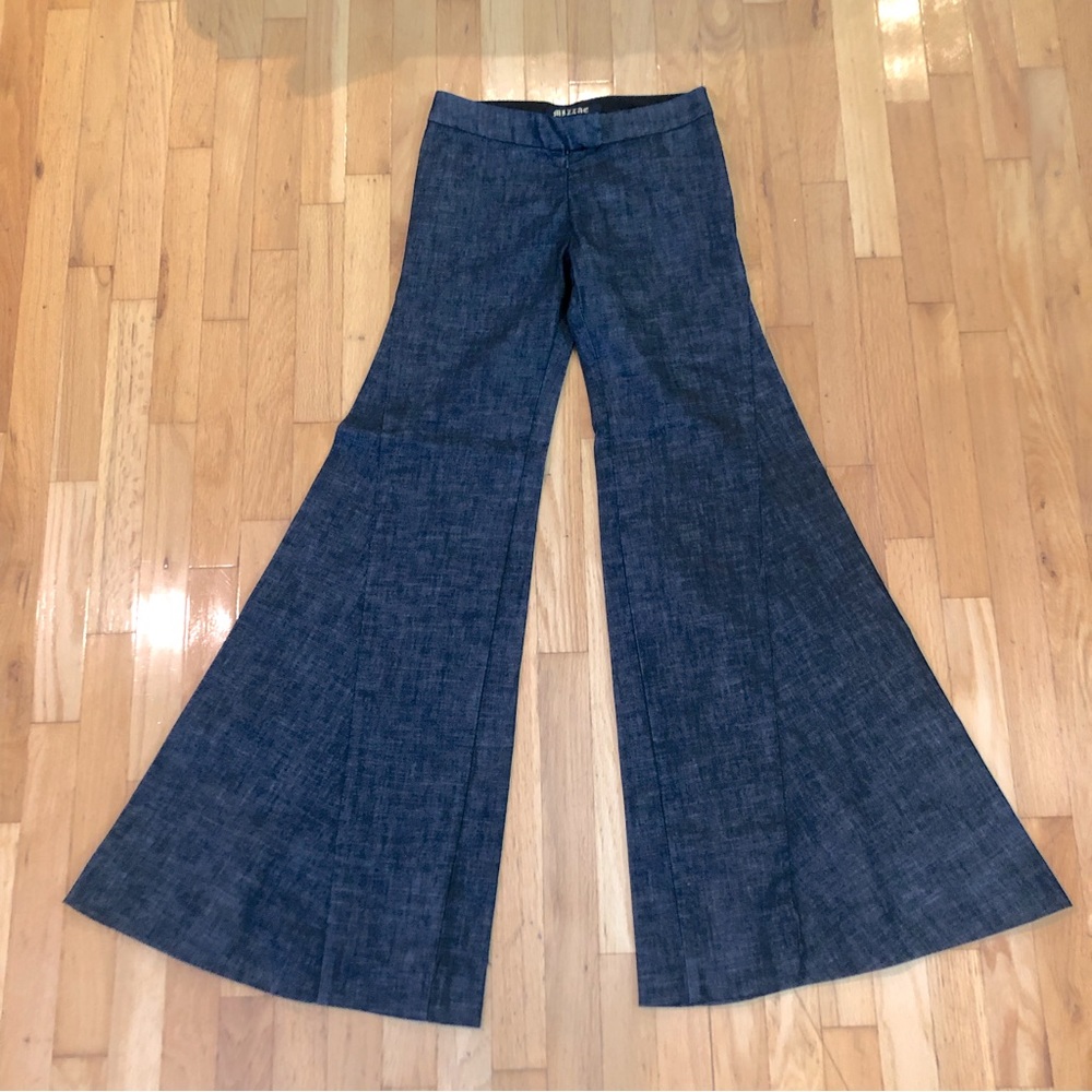 MIZZAC Lowrise Wideleg Flare Jeans